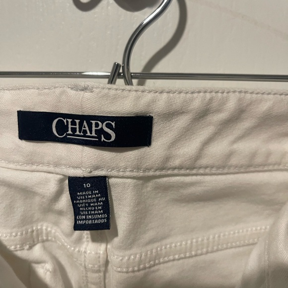 Chaps Women's Straight Leg White Jeans - Picture 4 of 4